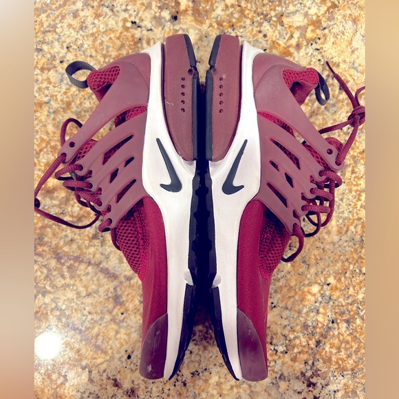 nike air presto maroon